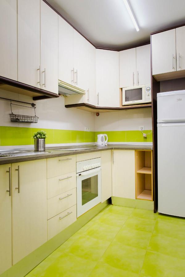 Holidays2Malaga Beatas & Balcon Екстериор снимка